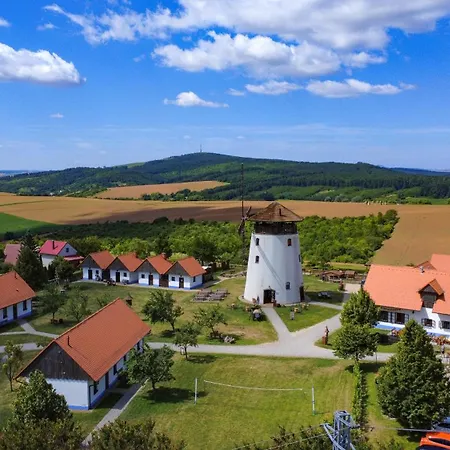 Bukovanský Mlýn Hotel 3*