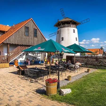 Bukovansky Mlyn Hotel Bukovany (Hodonin)