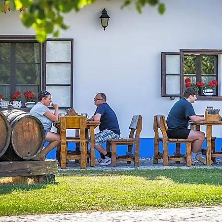Bukovansky Mlyn 3* Bukovany (Hodonin)