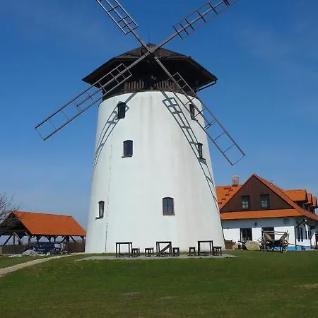 Bukovansky Mlyn 3*